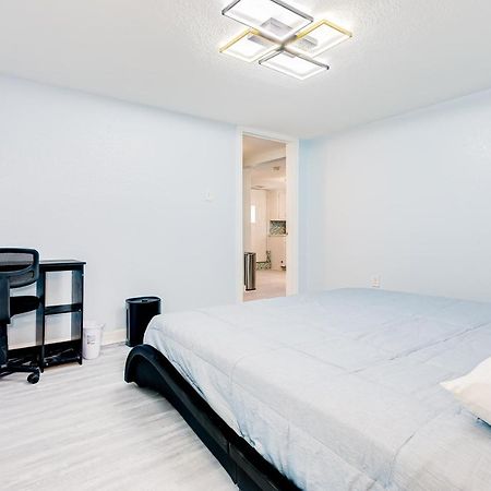 Ocean Waves Villa Galveston Bagian luar foto