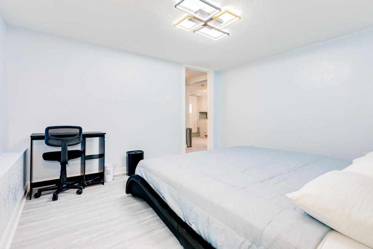 Ocean Waves Villa Galveston Bagian luar foto