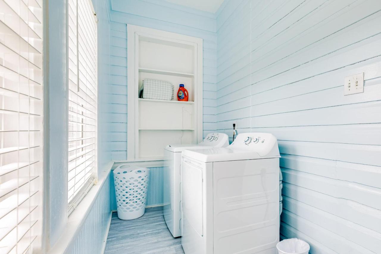 Ocean Waves Villa Galveston Bagian luar foto