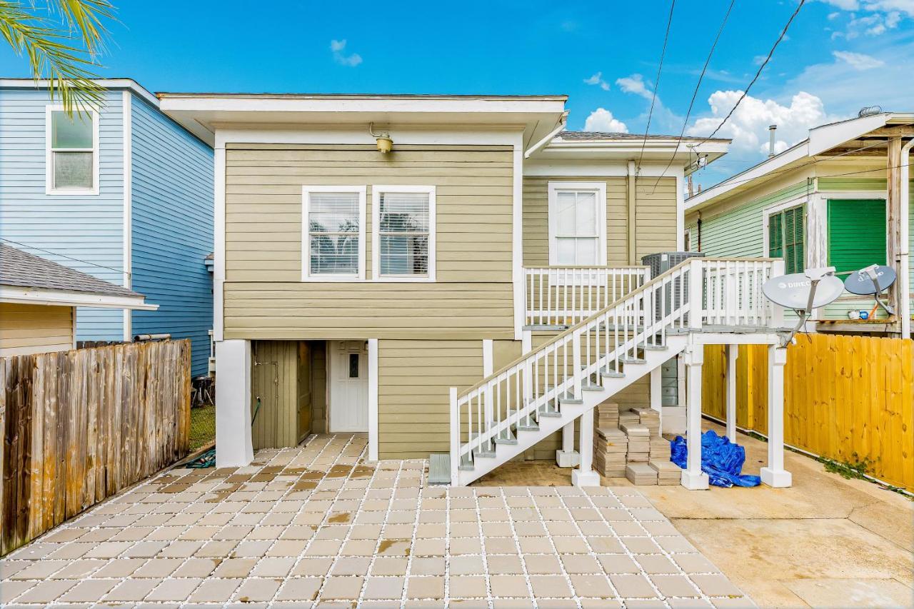 Ocean Waves Villa Galveston Bagian luar foto